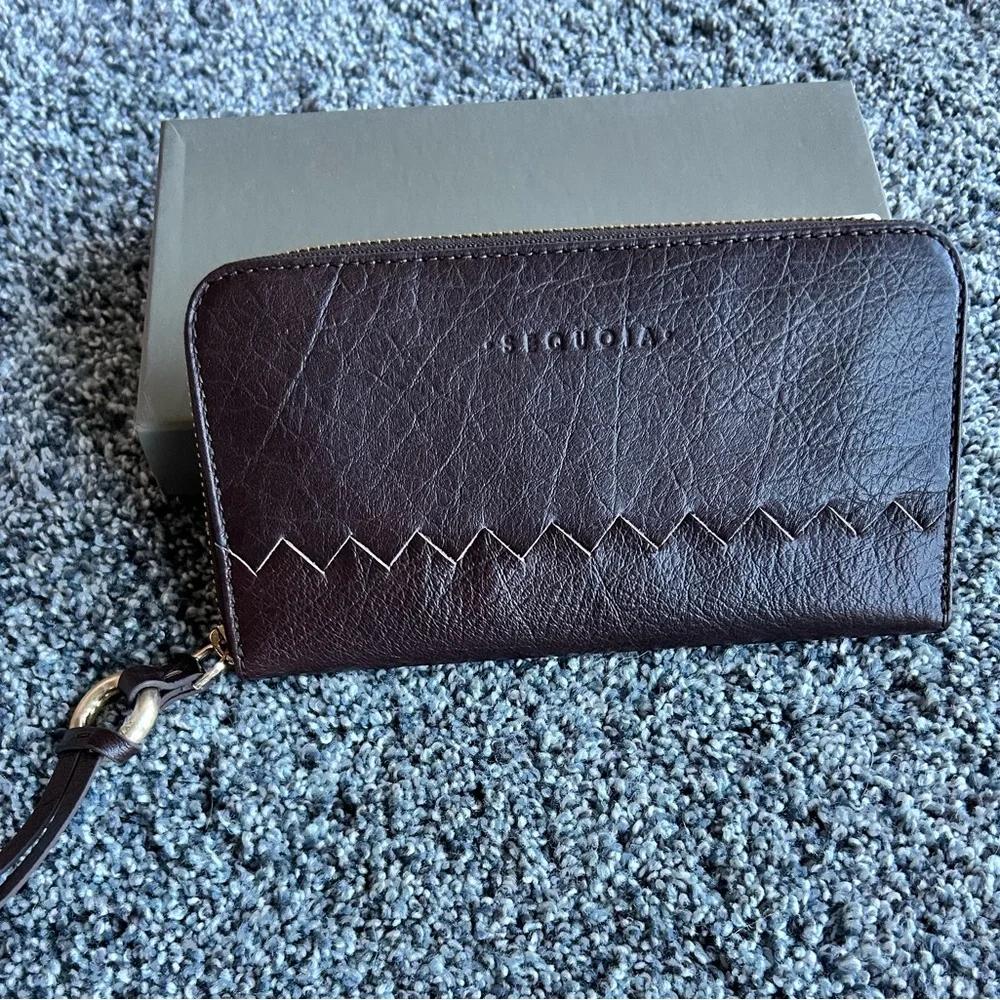 Sequoia Dark Brown Leather‎ Wallet